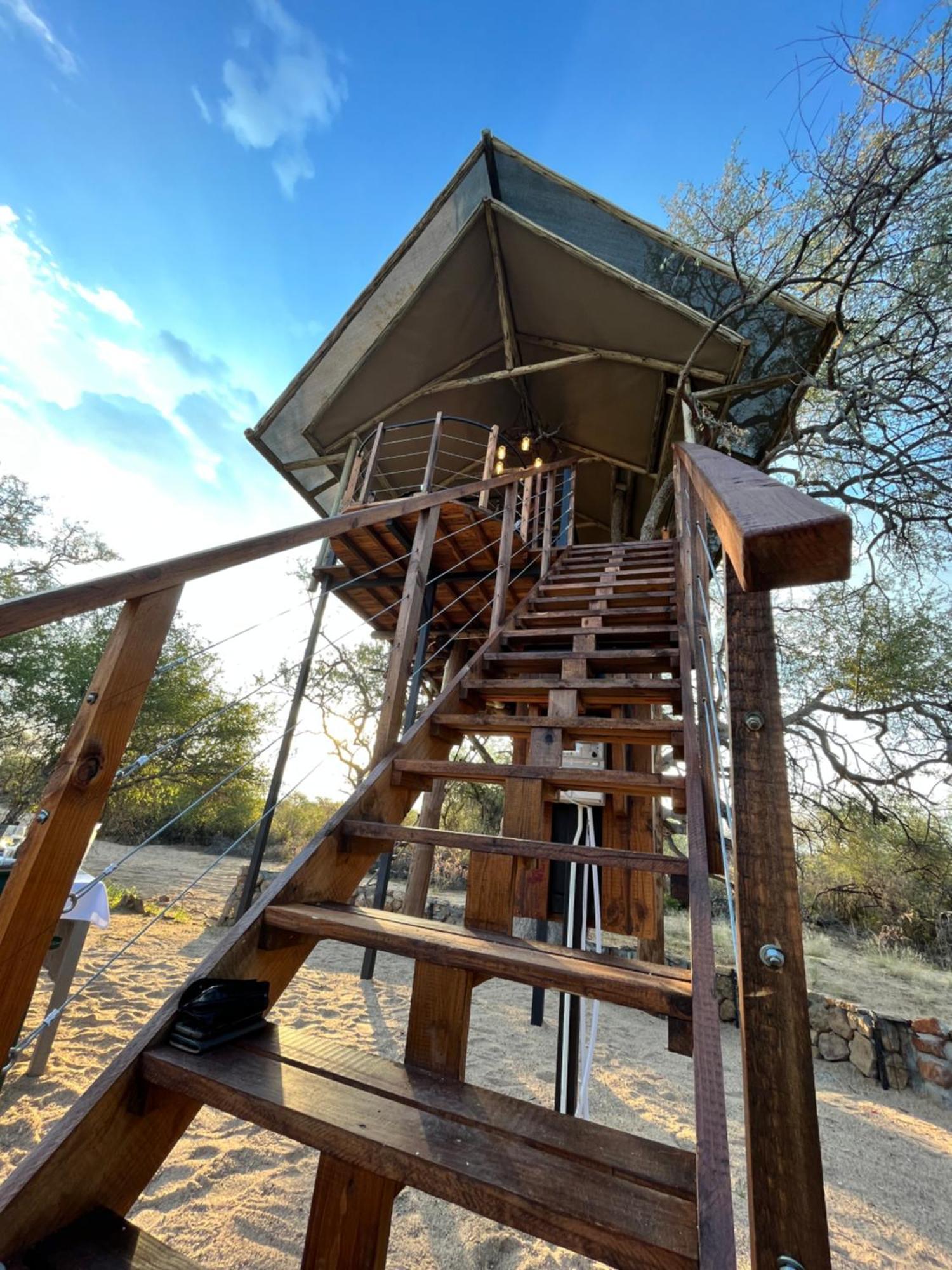 Ondudu Safari Lodge Omaruru Exterior photo